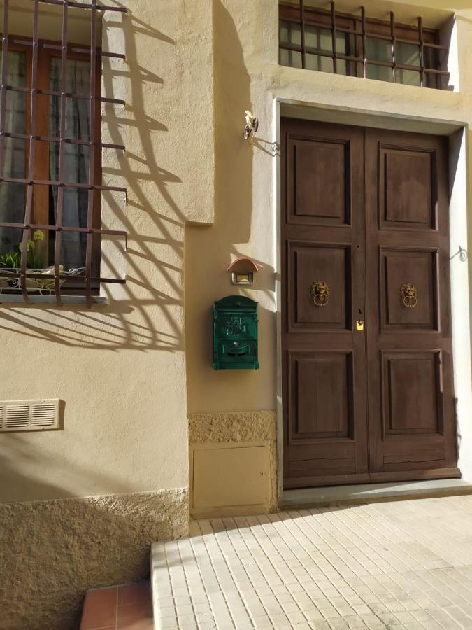 Borgo Antico Lari Exterior foto