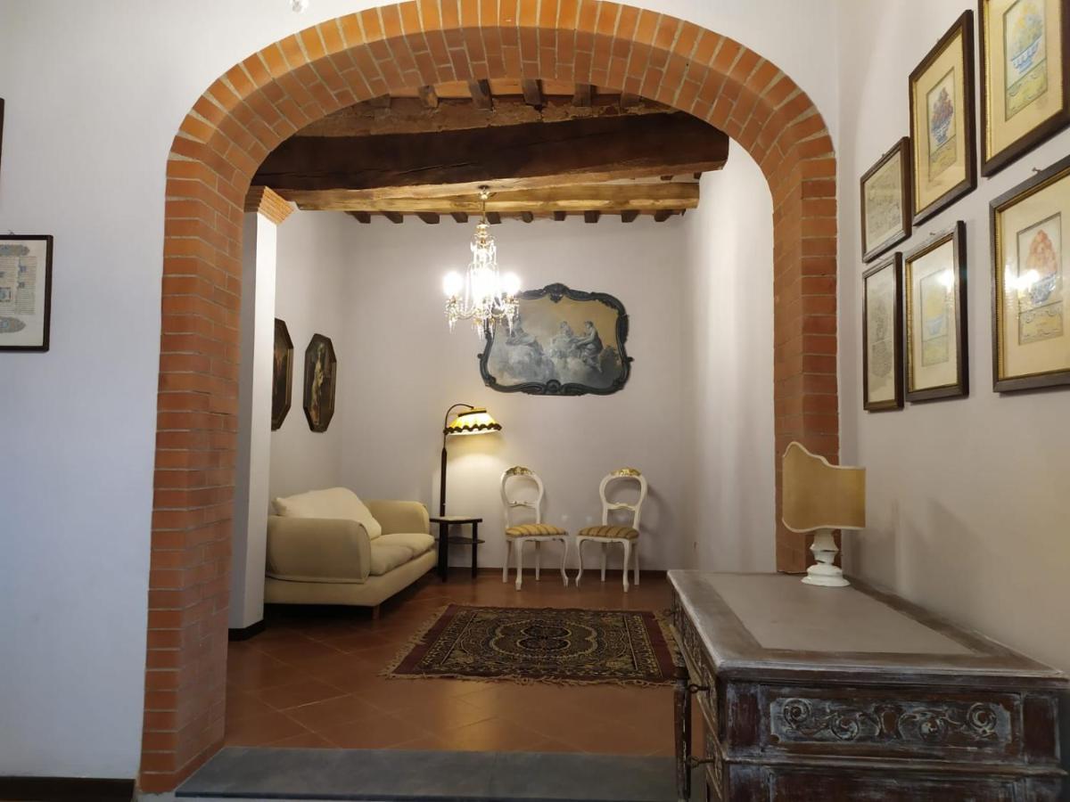 Borgo Antico Lari Exterior foto